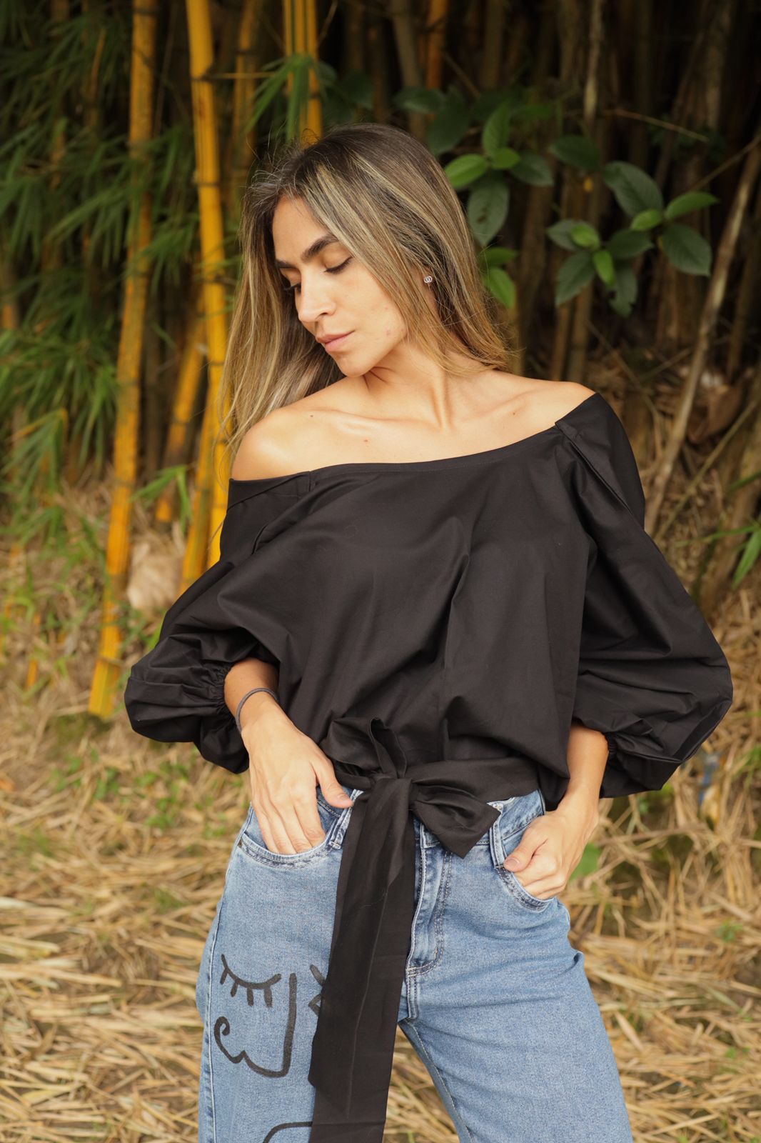 Blusa popelina negra