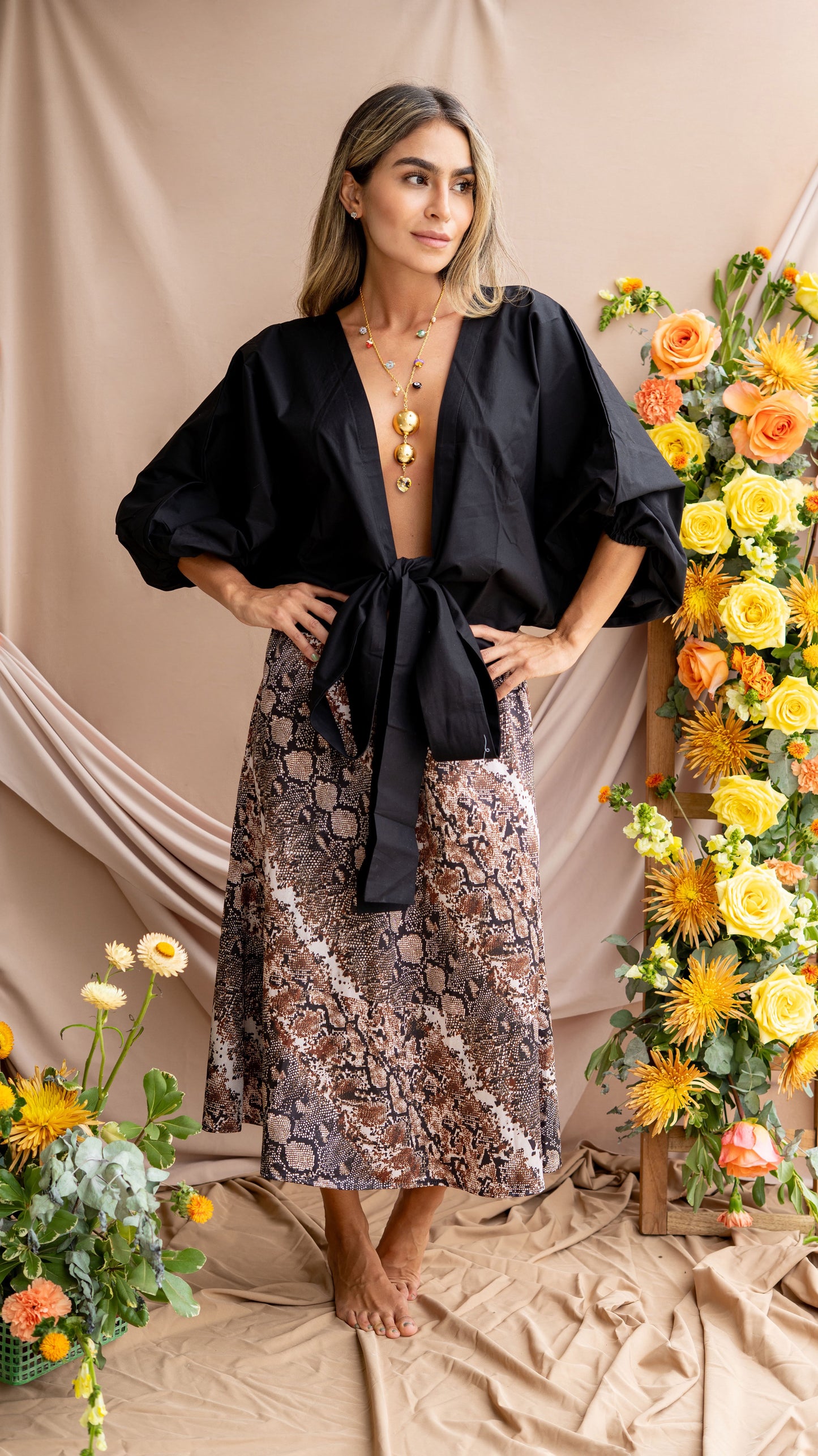 Blusa popelina negra