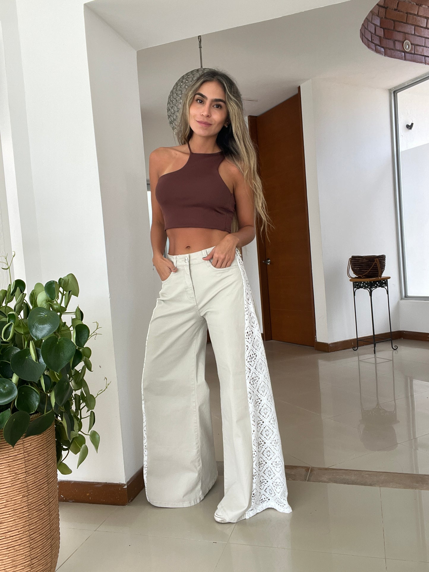 Pants Beige con tejido blanco