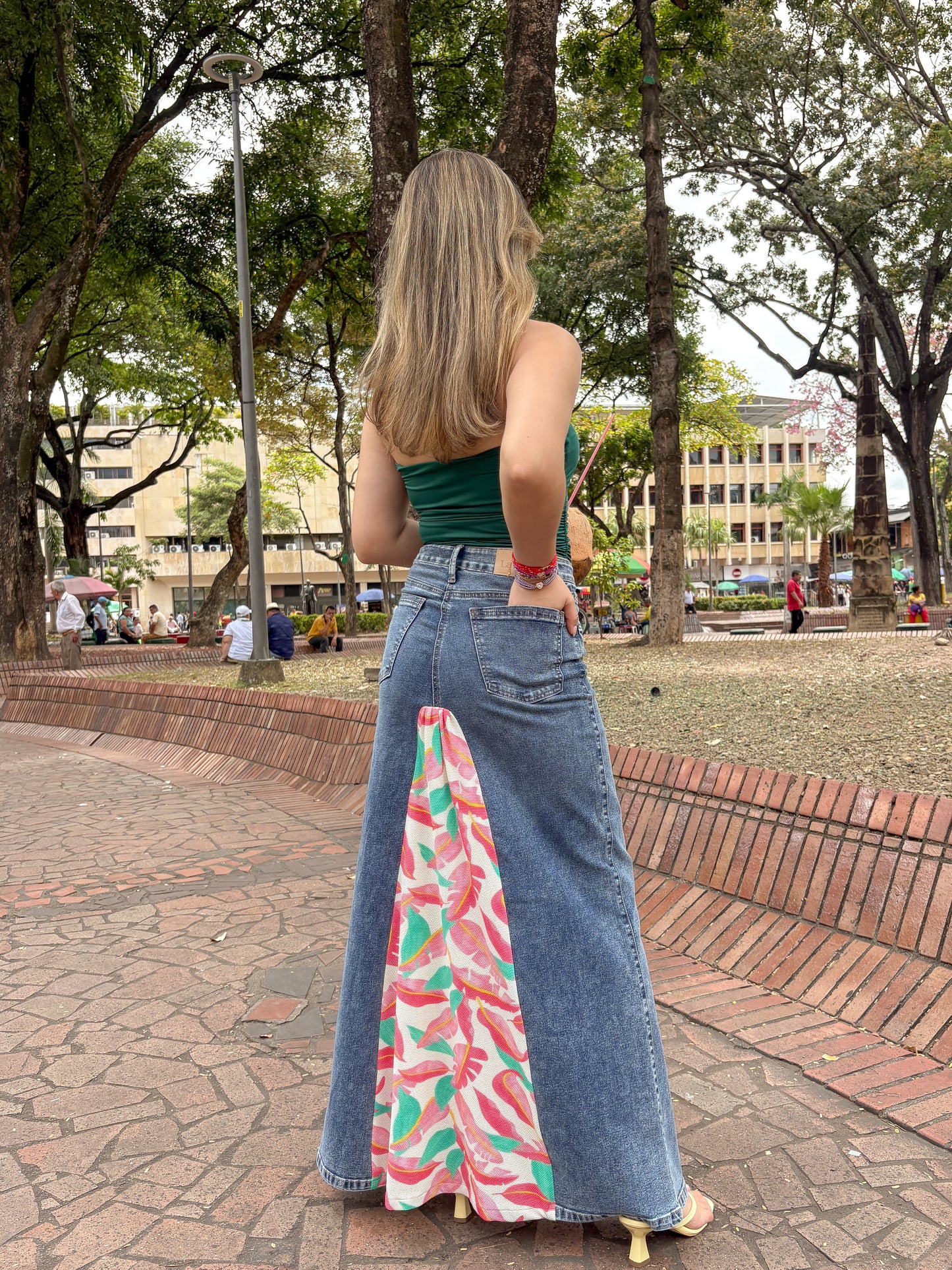 Falda Tropical